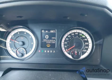 2024 Ram 1500 Classic Slt 4X2 6'4 Box z USA, uszkodzony, nr VIN 1C6RR6GG4RS135980